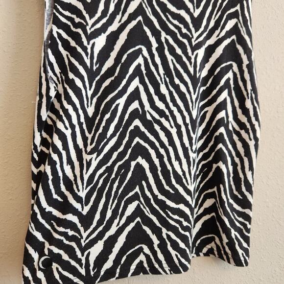 Zyia Active Safari Zebra Print Sleeveless Muscle Tee Size Medium - Picture 9 of 10